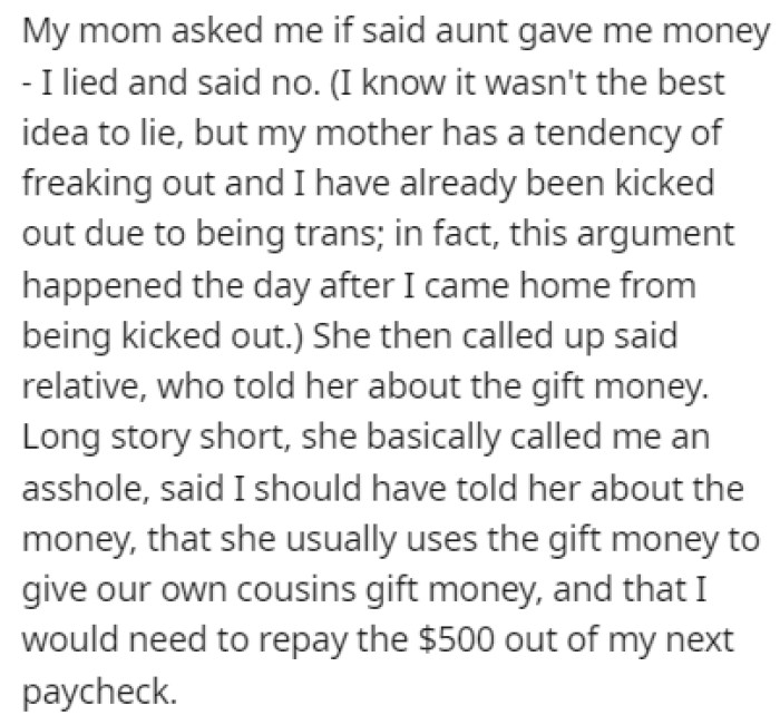 OP lied to his mom, saying that the aunt didn't give him any money