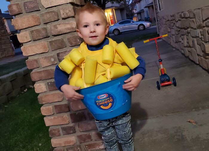 8. My Kid Wanted To Be A Cup Of Mac N Cheese For Halloween