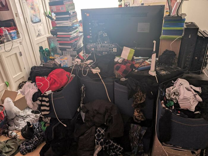 "Rate My Room"