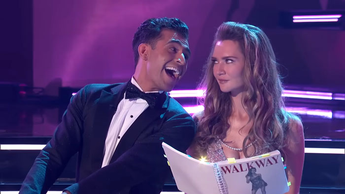 Sosa explained that the theme song from The Devil Wears Prada was an attempt to get Delvey to 