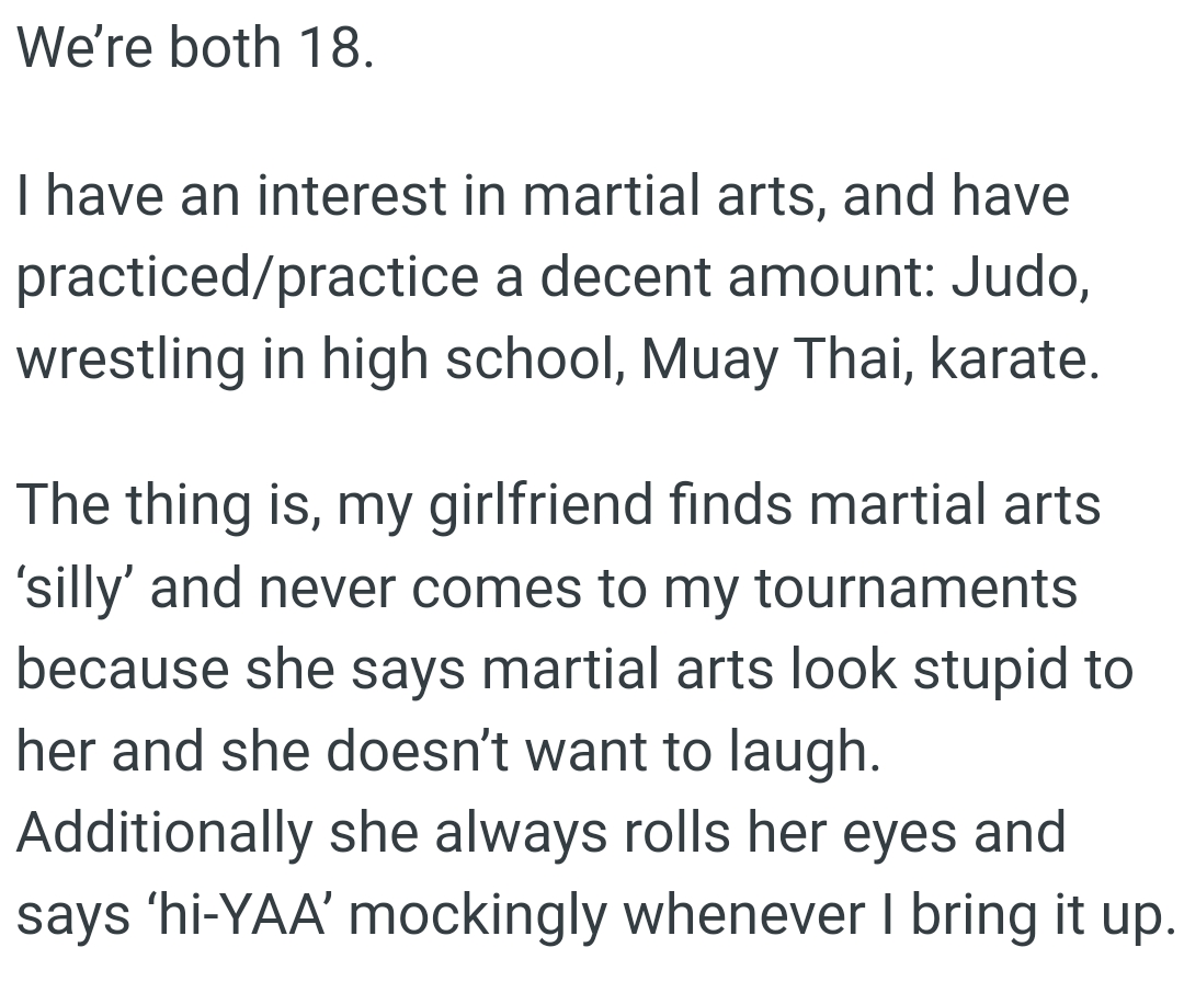 OP's girlfriend is not interested in his hobby