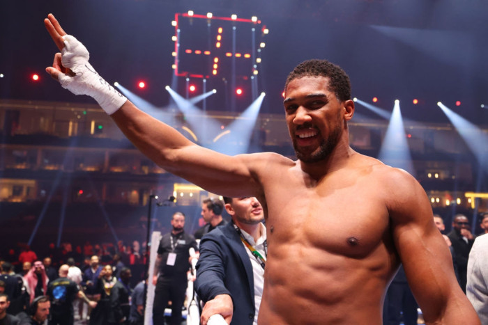 Boxing community members rally in support of Anthony Joshua after Lexus collision