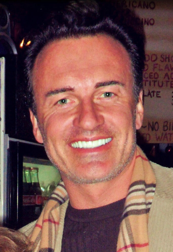 Julian McMahon (Julian Dana William McMahon)