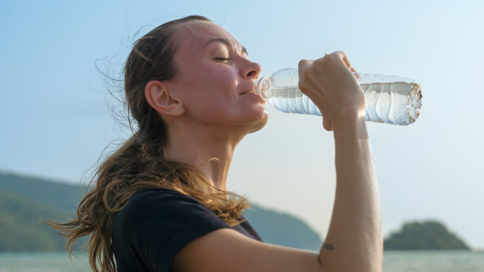 Close-up showing dry lips and skin, explaining dehydration effects on body and brain