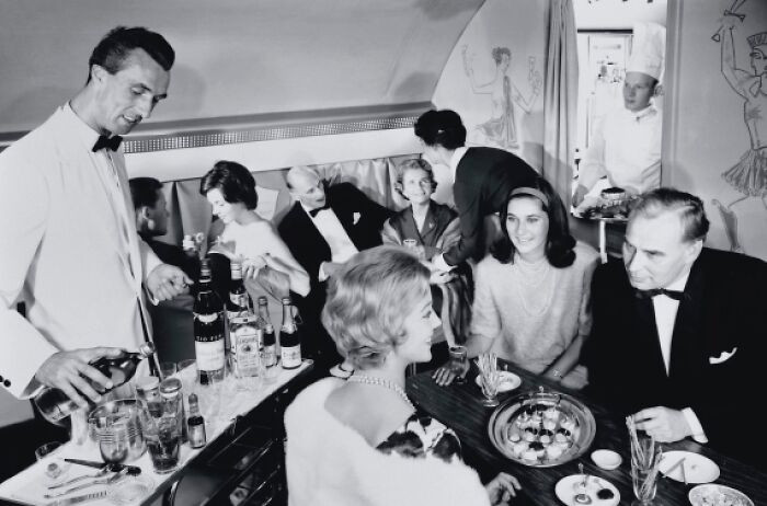 "Cabin Of An L1649 Superstar, Which Was In Service With Lufthansa, From 1957 To 1966"