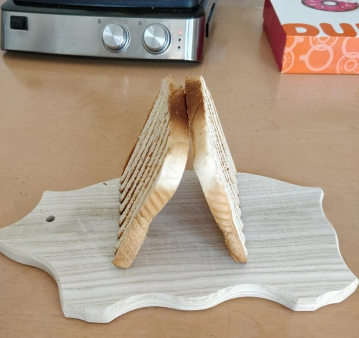 8. “This is how I let my toast cool, so one side doesn’t get soggy.”