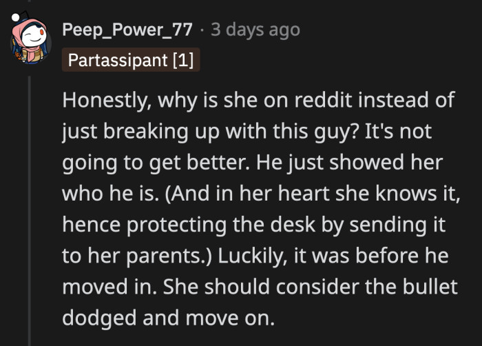She dodged a missile. Also, what's wrong with asking Reddit for advice?