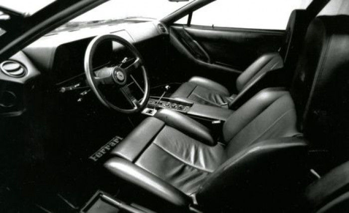 27. Ferrari Testarossa (1984–1991)