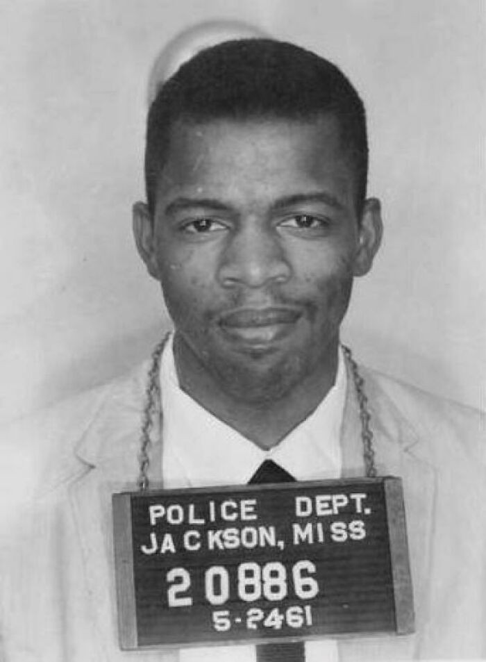 "John Lewis Smiles While Getting His Mugshot Taken After Being Arrested For Using A “White” Bathroom In Segregated Mississippi In 1961"