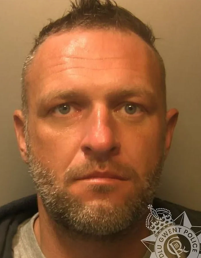 Meet the criminal handyman—Damian Wojnilowicz—who turned burglary into an unexpected housecleaning service