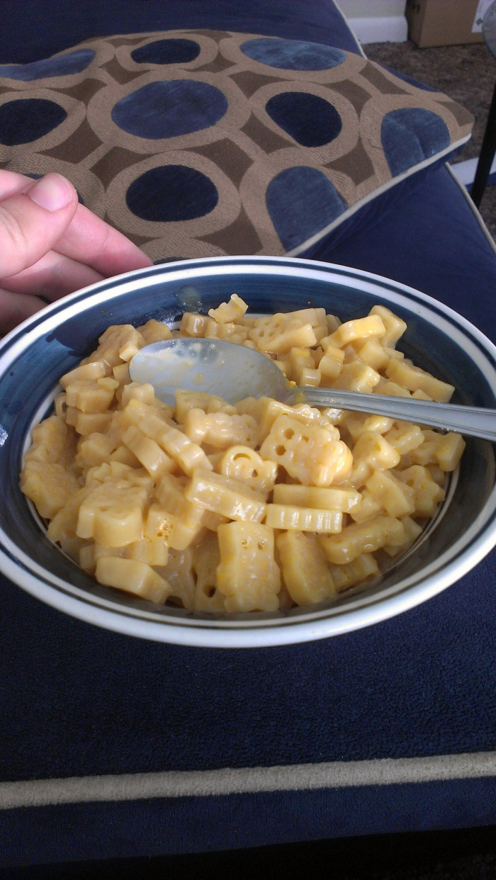 1. Different noodle shapes change the flavor of boxed mac & cheese