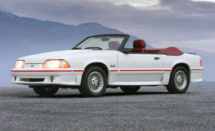 30. Ford Mustang GT 5.0 (1987–1993)