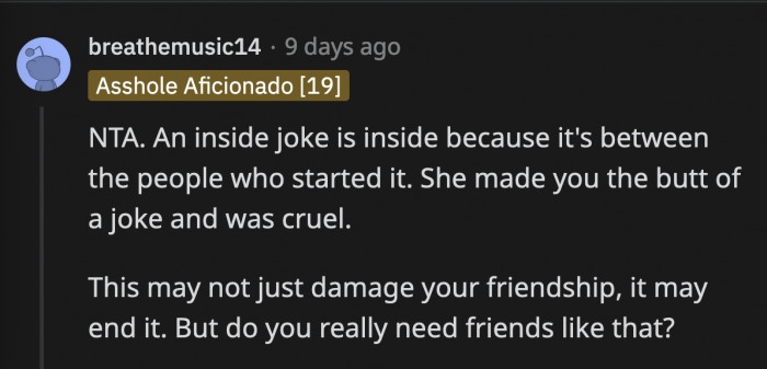 Alessia doesn't even qualify as a friend, let alone someone deserving of OP's generous gift