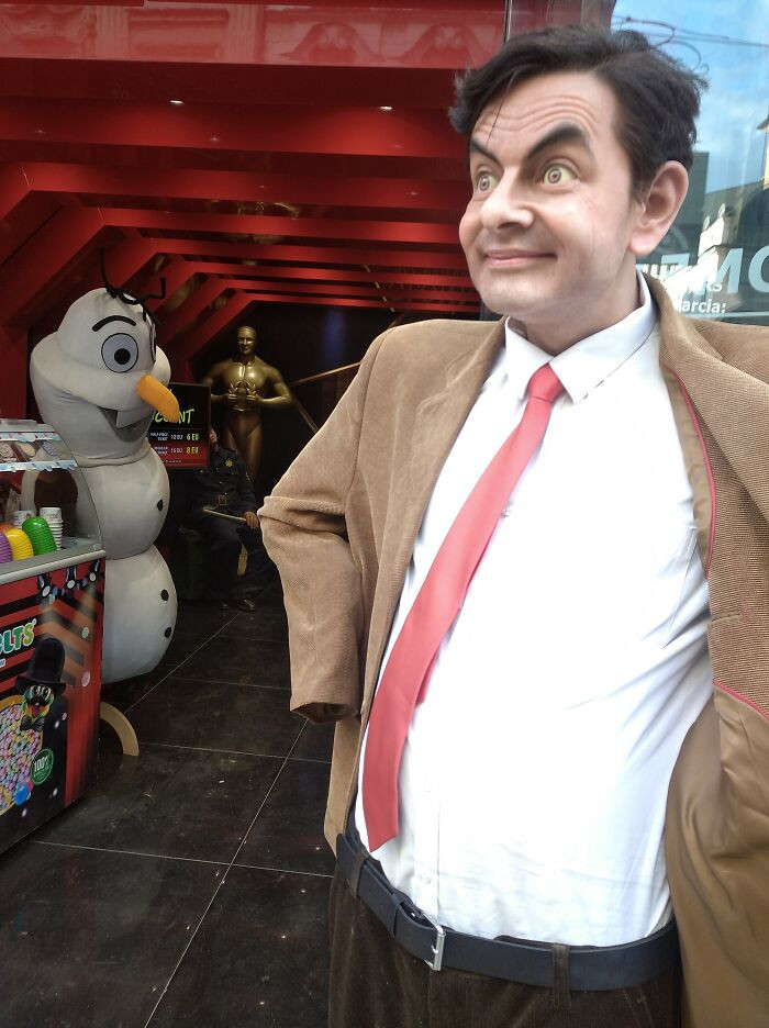 "Polonia Wax Museum Kraków - Mr. Bean And Olaf"