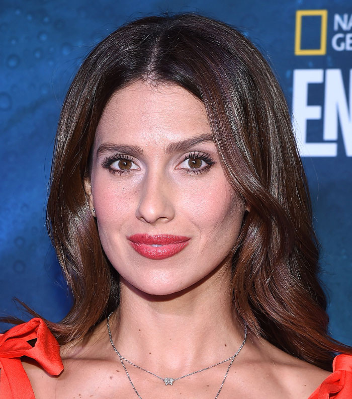 18th Place - Hilaria Thomas (18.8k Votes)