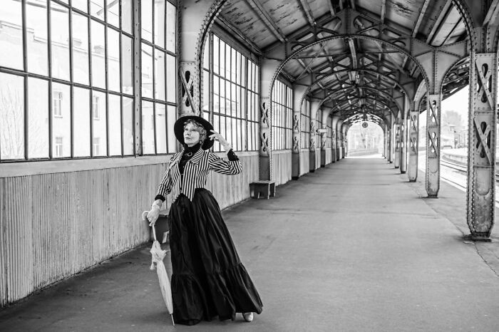 14. Dressing in the most elegant way