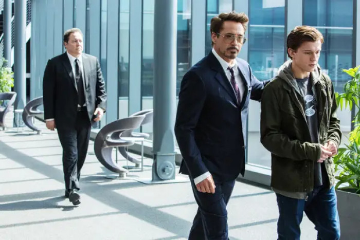 17. A report from Variety stated that Spider-Man: Homecoming star Robert Downey Jr. was paid $10 million for his role. Furthermore, he was on screen for seven and a half minutes, according to IMDb. That's about $1.33 million for every minute of screen time.