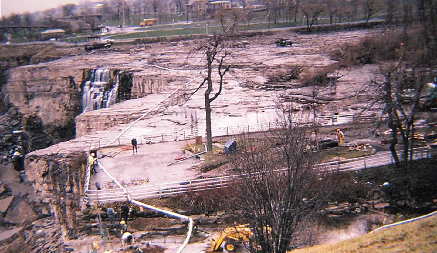 Among the exposed rocks and geological formations, they made a gruesome discovery: the remains of a man and a woman.