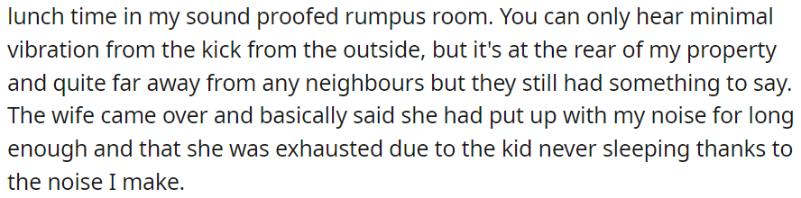 You can only hear minimal vibration