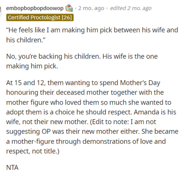 There are a lot of details in her post that need to be paid attention to because ultimately she's not forcing him to choose at all; the choice should be default.