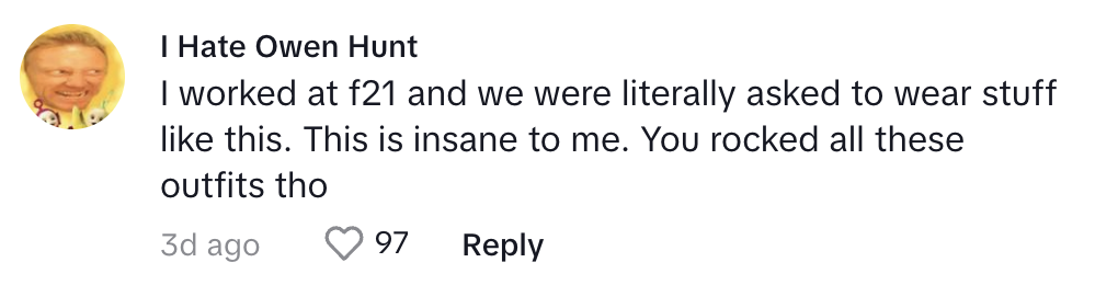 I would love to dress like this. There's nothing wrong with it.