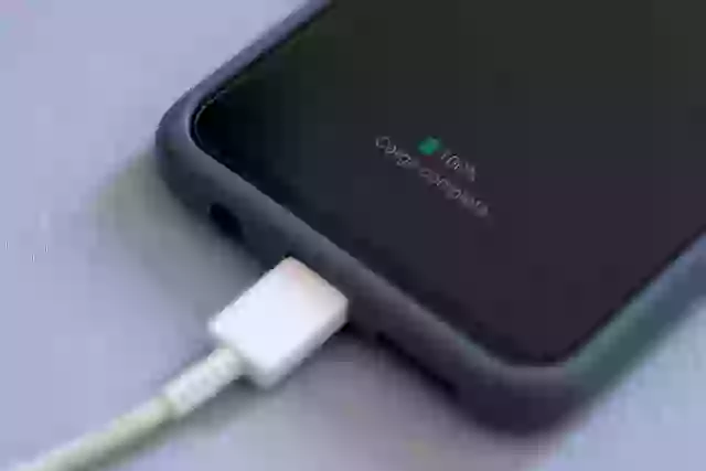 Letting your phone’s battery drain completely can also cause damage.