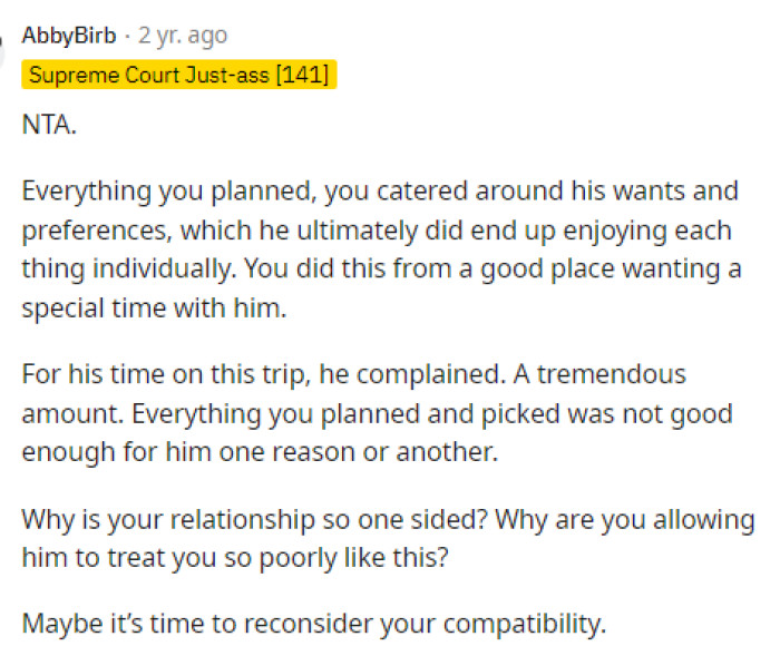 People came to the comments in full support of OP, letting her know that she did her best and that it's absolutely on him for how he acted during the vacation.