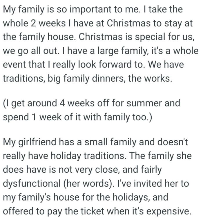 OP's girlfriend has a small family and doesn't really have holiday traditions