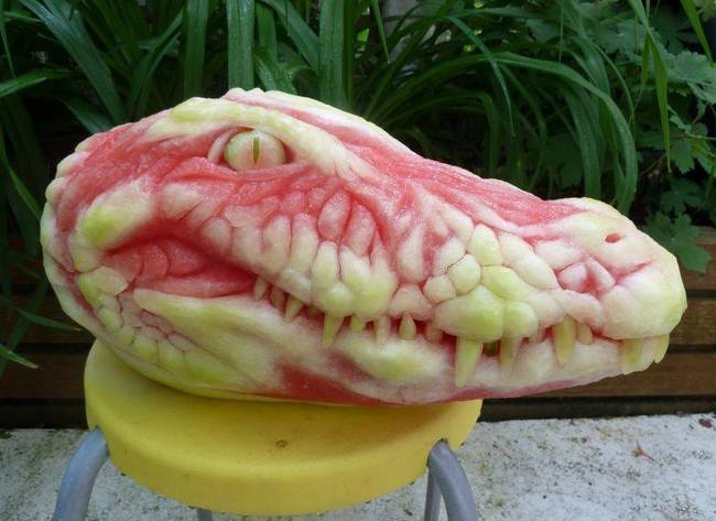 18. A Meticulously Carved Melanocroc: The Watermelon Lake’s Greatest Predator