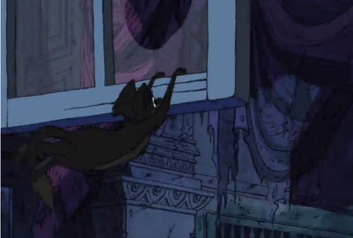 5. Tibbs breaking into Hell Hall in 101 Dalmatians. Look familiar?