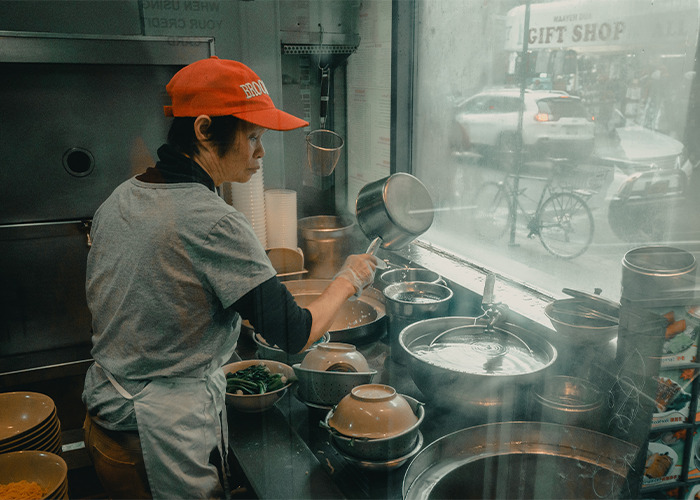 If you see a Grandma in the hallway or behind the kitchen door (especially for Chinese and Vietnamese restaurants), that’s a sure indicator that the food is going to be delicious.