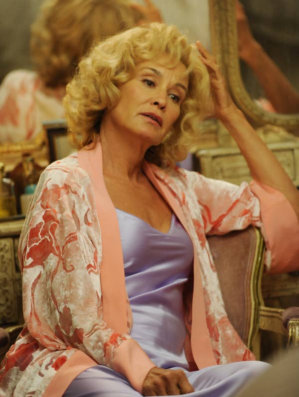 Jessica Lange quickly became a fan favorite on American Horror Story thanks to her portrayal of Constance Langdon in Murder House.