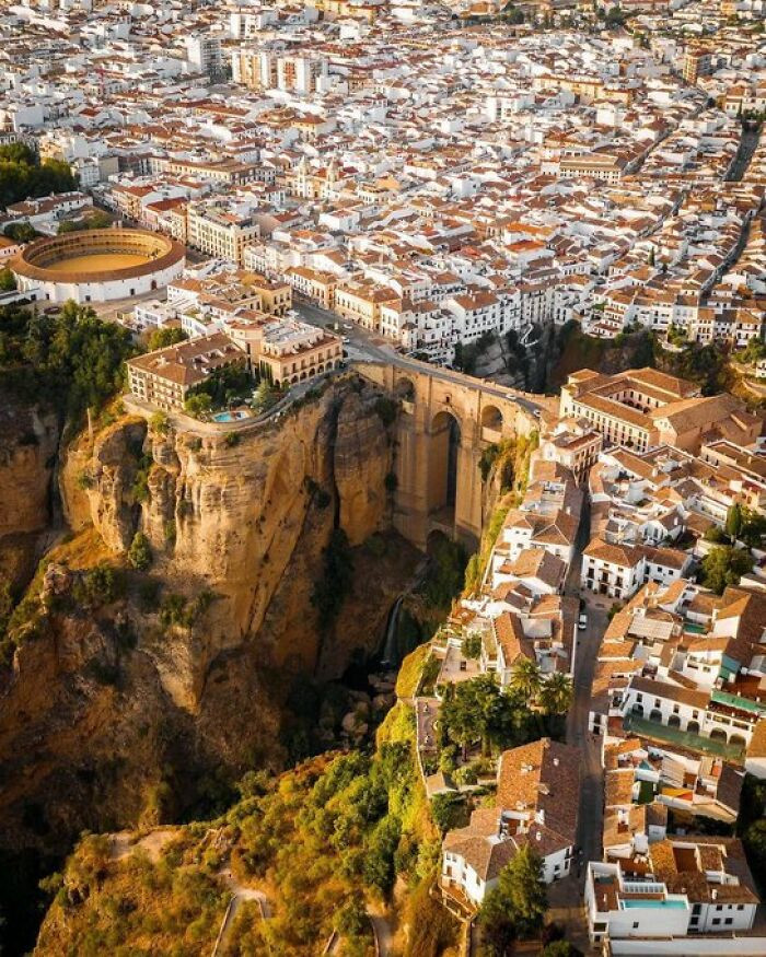 "This Might Be Europe’s Most Beautiful City: Ronda, Spain"