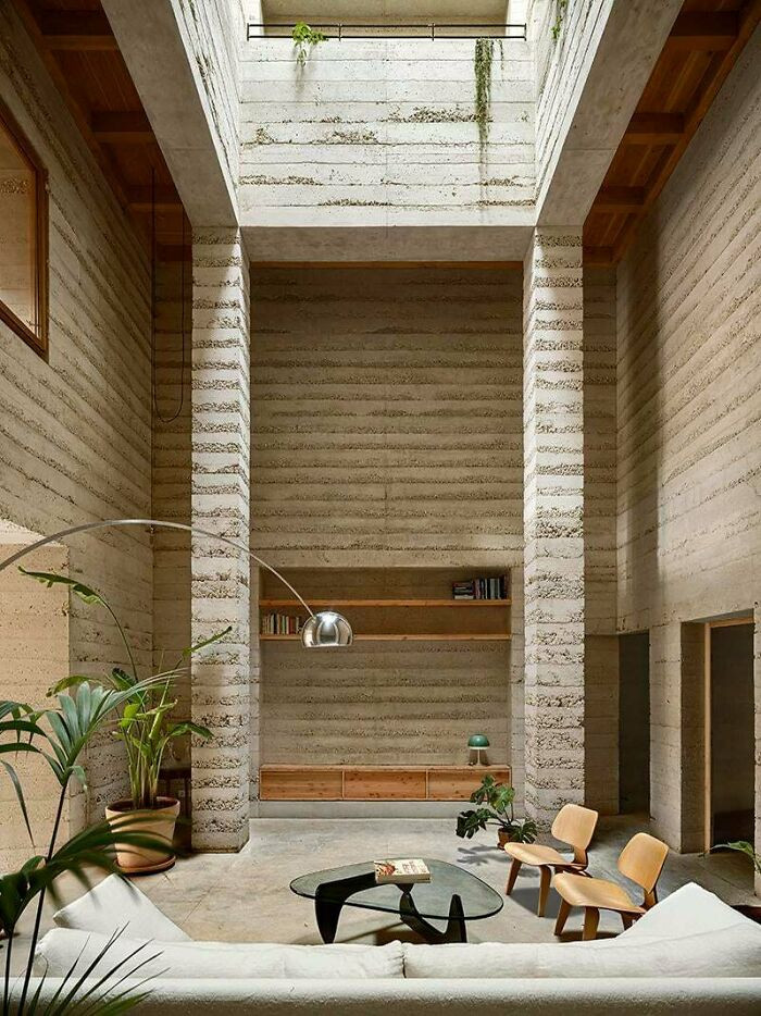 "I Love The Central Space Of The 1736 House In Barcelona, By H Arquitectes. (2023)"