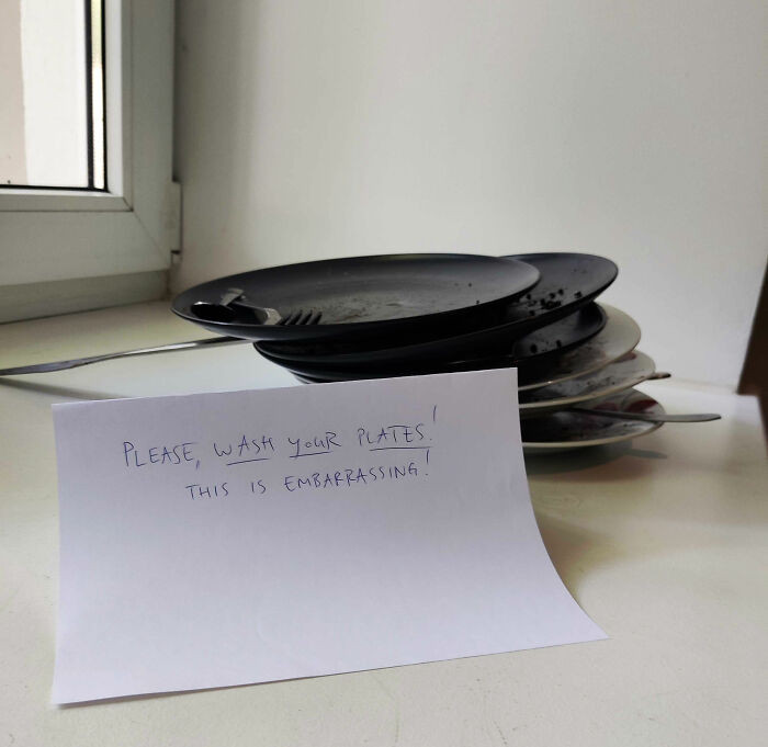 "Bring Your Mom To The Office! This Has Been Piling Up Over A Few Days"