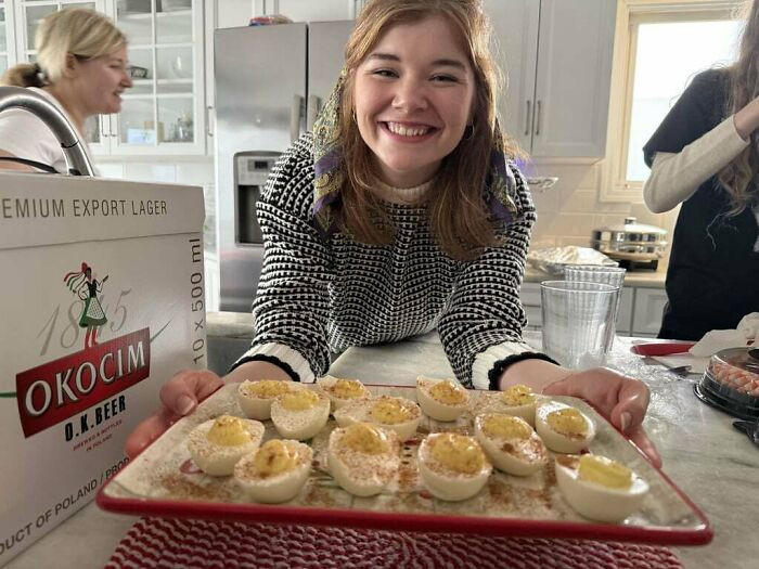 "My Cousin Made Jell-O Shots That Looked Like Deviled Eggs, And She Was So Proud Of Them"