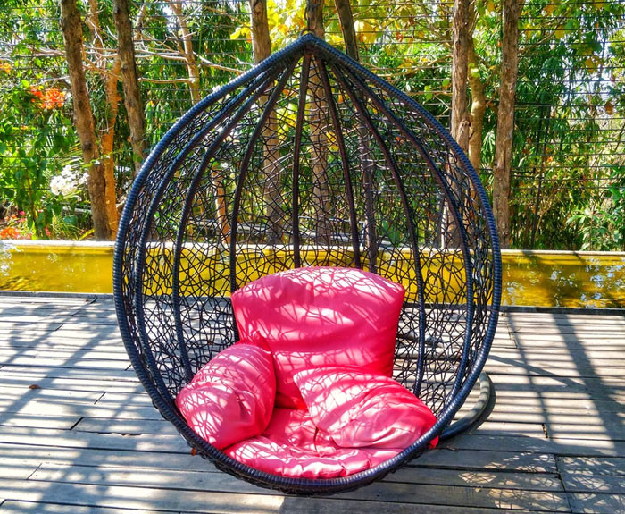 420ish Lbs Sister-In-Law Destroys Beloved Garden Swing