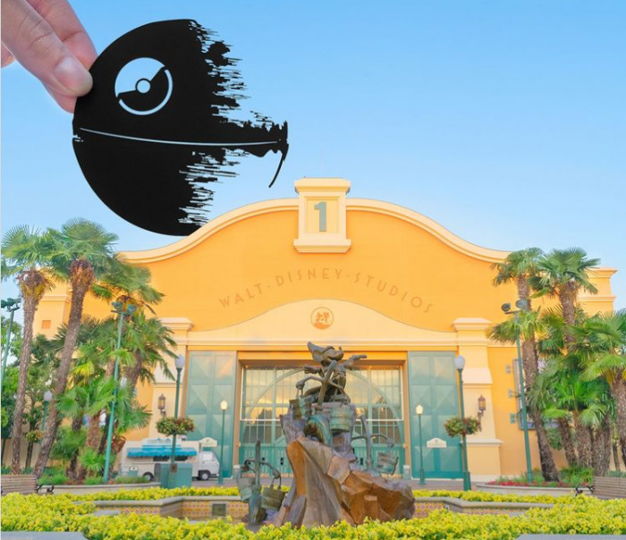 5. That's no moon over Disneyland Paris!