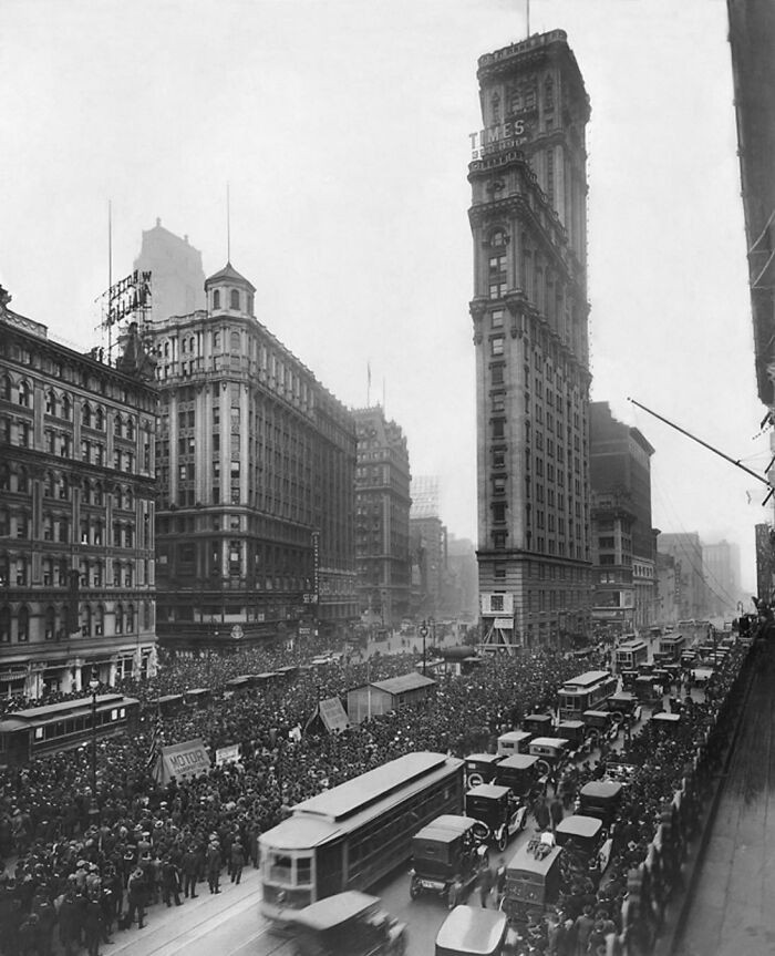 3. This is what Times Square in New York, US, looked like in 1919.