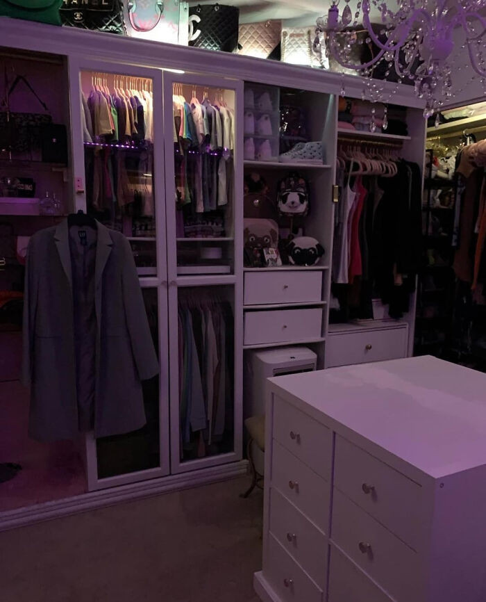 "39f, Never Used A Screwdriver, Really Wanted A Walk In Closet"