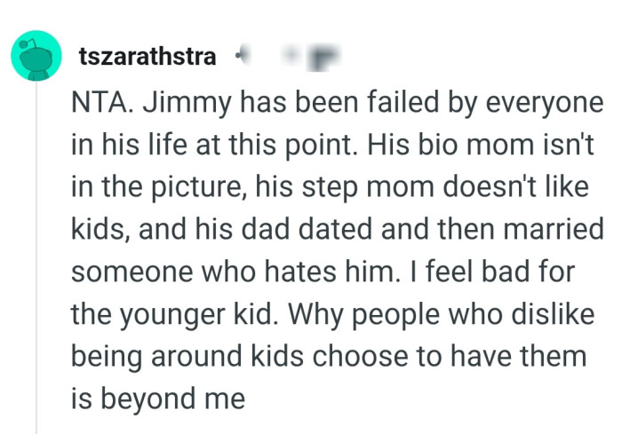 This Redditor feels bad for the younger kid