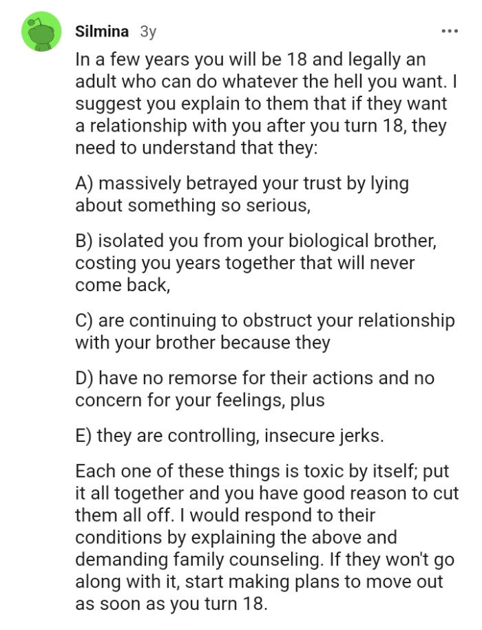 The Reddit post got hundreds of comments and we've gathered a bunch of them for you to read through