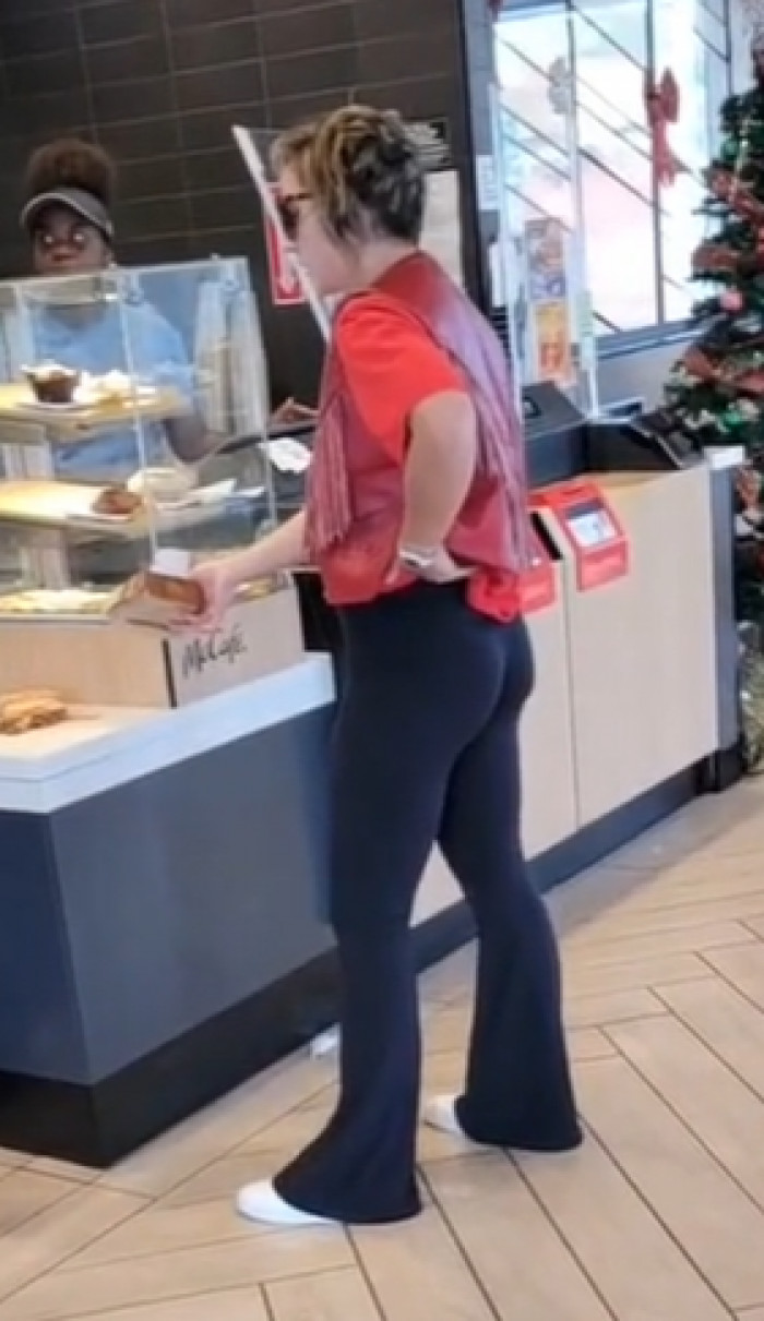 “This is so much ketchup!” “I can’t eat that!” she screams as both parties—Karen, the video’s main character, and the McDonald's employees—continue engaging in a volley of screams.