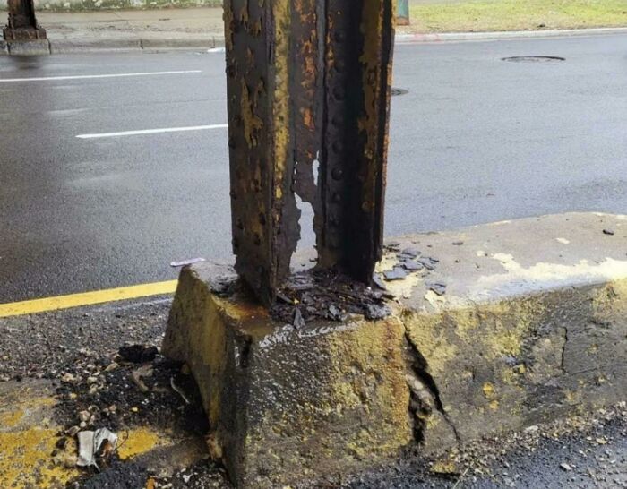 3. Chicago Metra Up-N Track Carries 34,000 Passengers On 70 Trains Across This Bridge Every Day