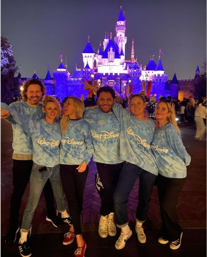 8. Ashley Benson and Kristen Stewart posted a photo of themselves and several others at Disneyland