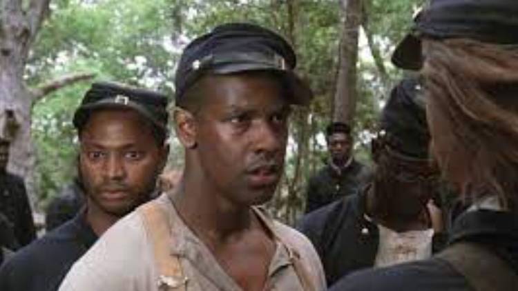 Washington and Pitt have such distinct acting styles