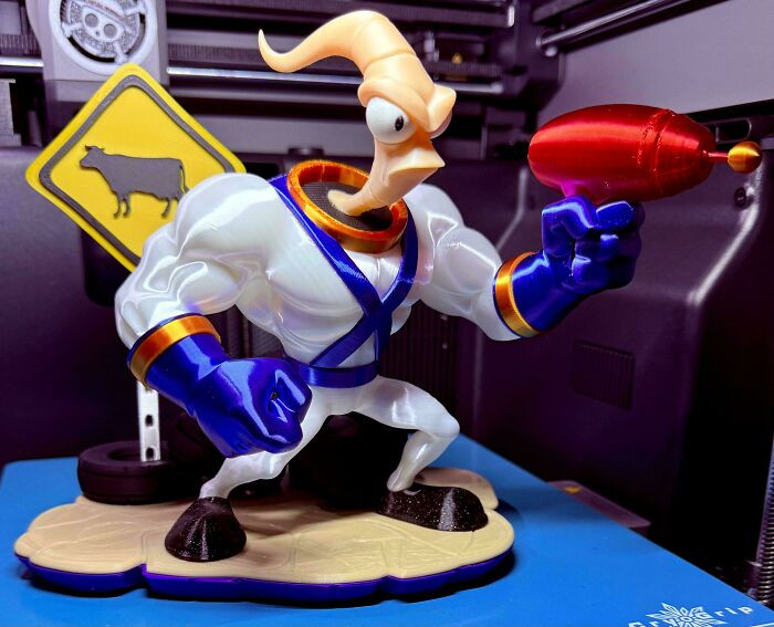 "Earthworm Jim With Junk City Base"