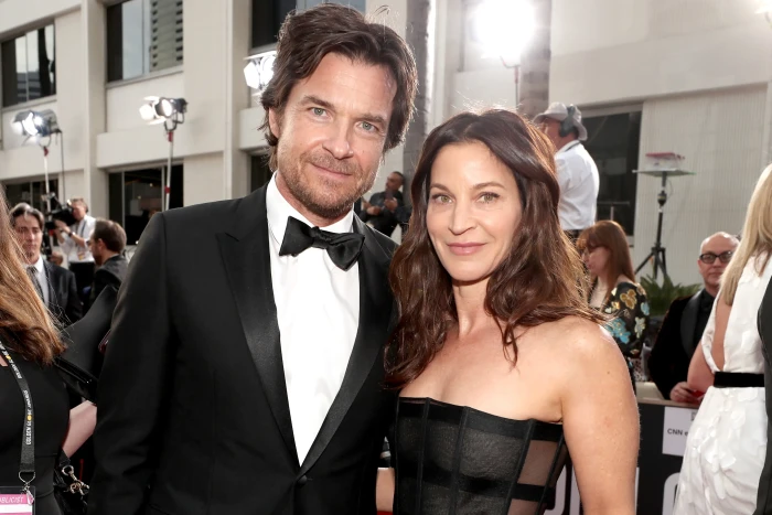 Jason Bateman and Amanda Anka during candid discussion about family dynamics