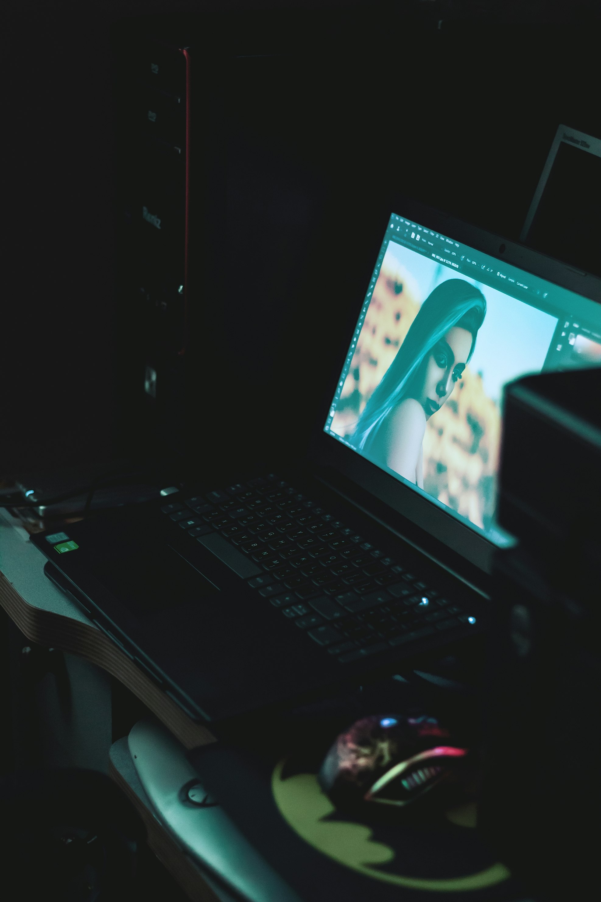 Fry's Friendly Chats Online Lead to Doubts About Authenticity.