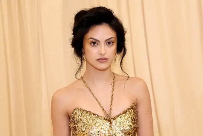 17. Camila Mendes
